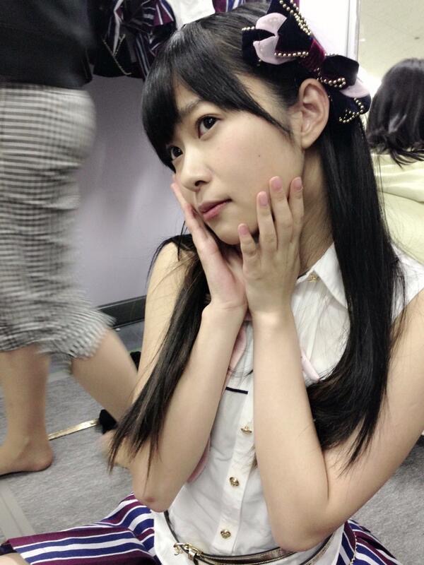 【AKB48エロ画像】スレンダーボディに美脚が眩しい指原莉乃の水着画像 39