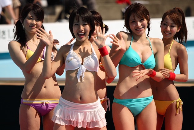 【アイドル水泳大会】昭和から平成までポロリもあった水泳大会画像 68