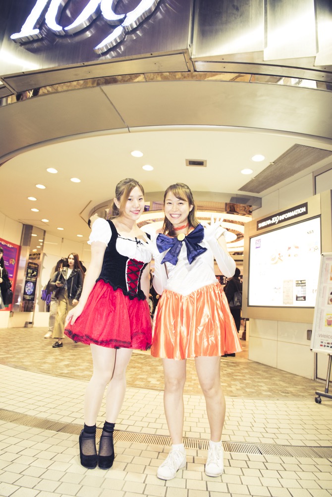 【ハロウィンコスプレ画像】渋谷に集まるギャル達の凝った様々な衣装がエロい！ 50