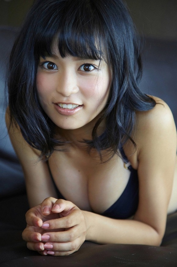 【小島瑠璃子グラビア画像】Eカップ巨乳ビキニボディがエロい美人タレント 18