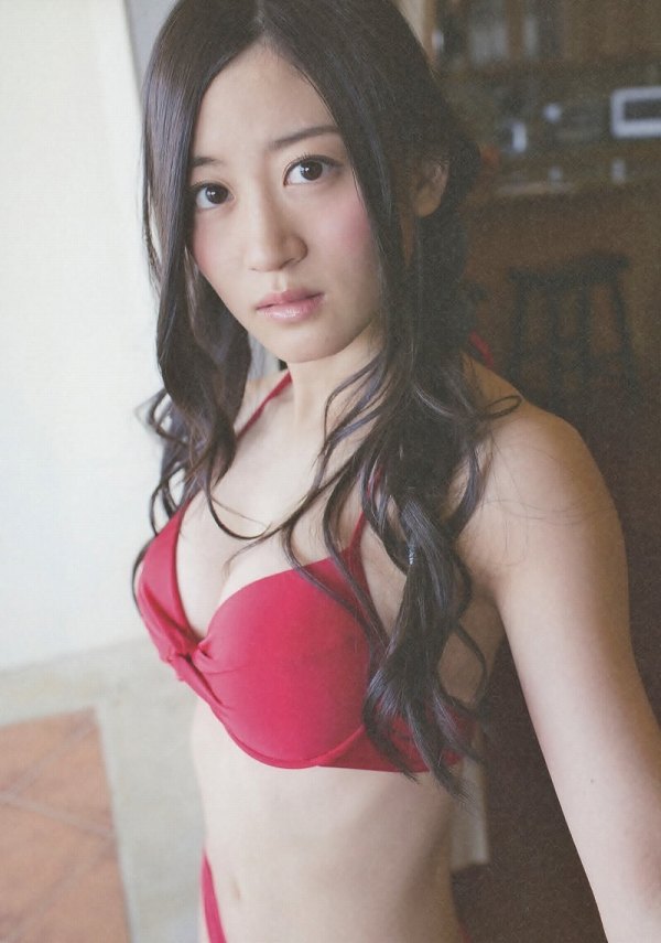 【上西恵グラビア画像】NMB48出身の元アイドルがキューティーハニーを演じるってよ！ 35