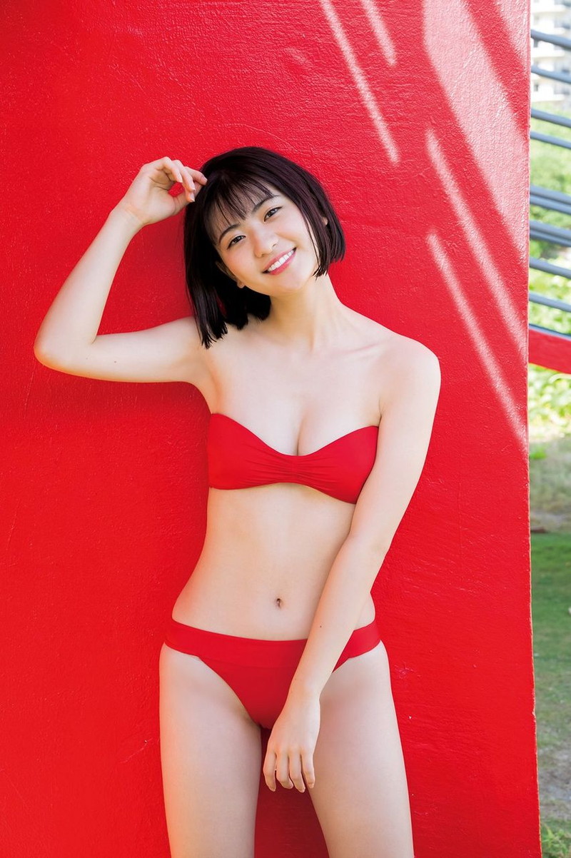 【山田南実グラビア画像】アイドル系美少女がエッチな水着姿を見せるなんて最高過ぎるｗ 45