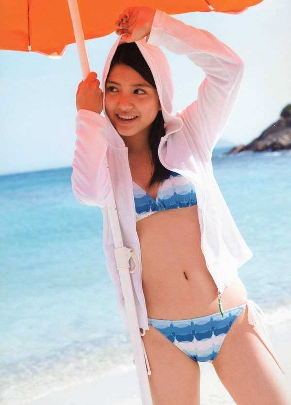 【川島海荷グラビア画像】ベテラン女優がアイドル時代に撮った健康的なビキニ姿 42