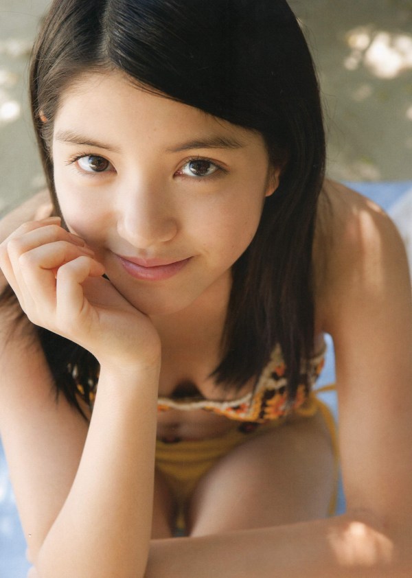 【川島海荷グラビア画像】ベテラン女優がアイドル時代に撮った健康的なビキニ姿 48