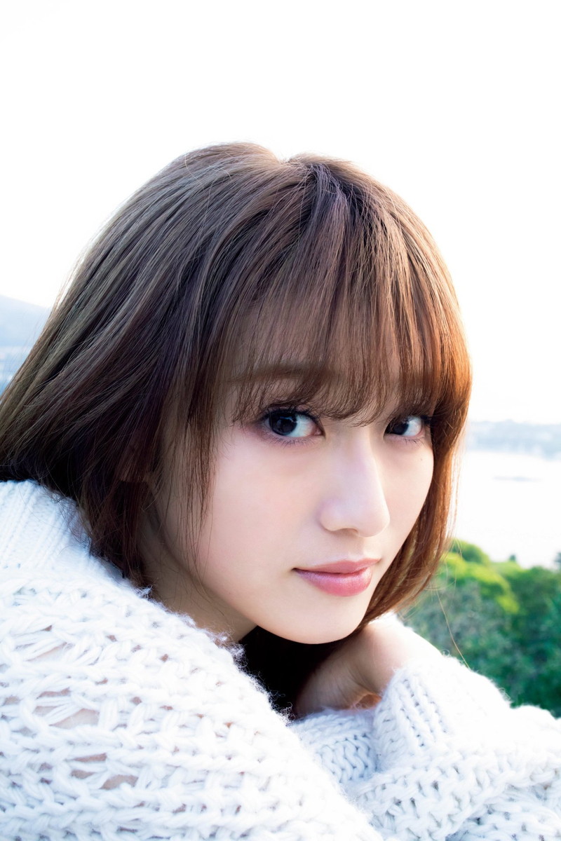 【守屋茜エロ画像】欅坂46の現役美少女アイドルがみせる可愛い笑顔とエッチな谷間 10