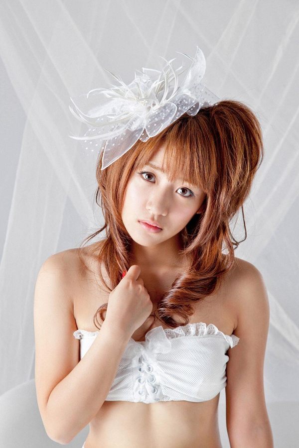 【高橋みなみお宝画像】元AKB48アイドルが現役だった頃の可愛らしいグラビアの数々 62
