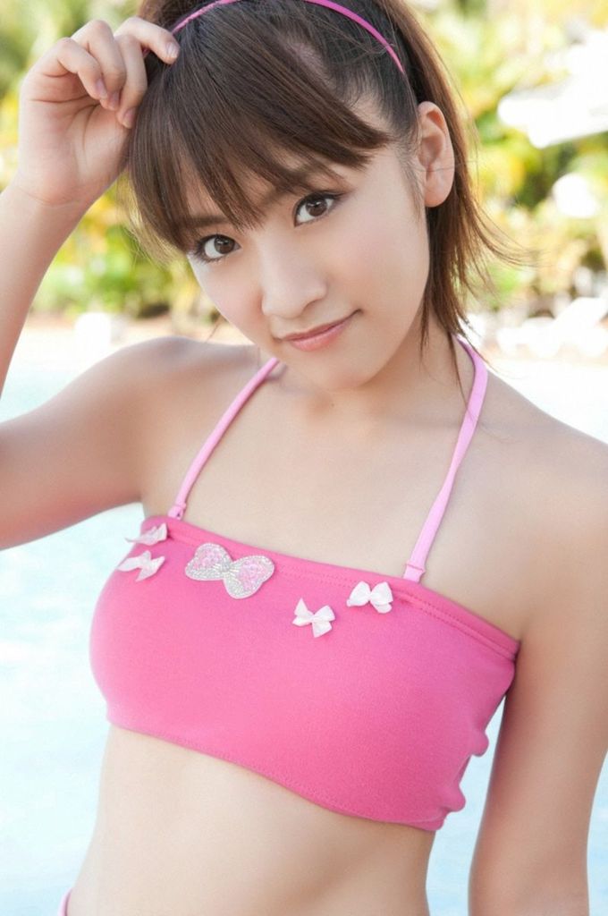 【高橋みなみお宝画像】元AKB48アイドルが現役だった頃の可愛らしいグラビアの数々 74