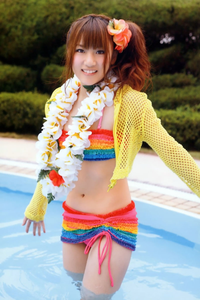 【高橋みなみお宝画像】元AKB48アイドルが現役だった頃の可愛らしいグラビアの数々 77