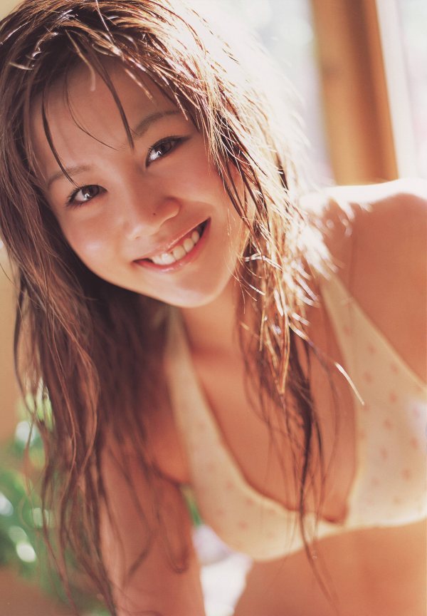 【新垣里沙グラビア画像】昭和生まれモーニング娘アイドルのビキニ水着！ 46