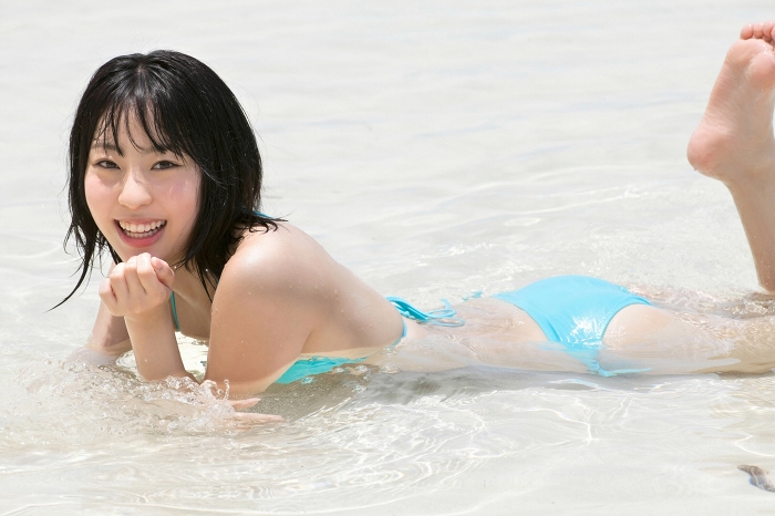 【藤江れいなグラビア画像】元AKB48の3期生アイドルが現役時代に披露した水着姿 76