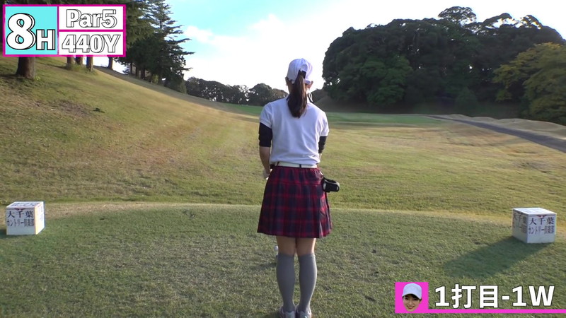 【女子アナキャプ画像】ゴルフでスカートひらひらさせてパンチラ寸前！？ 75