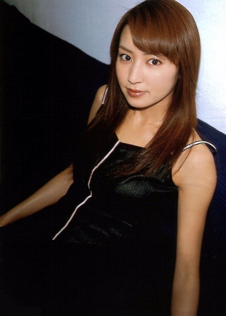 【矢田亜希子エロ画像】7年ぶりにグラビア撮影に挑んだベテラン美人女優 36