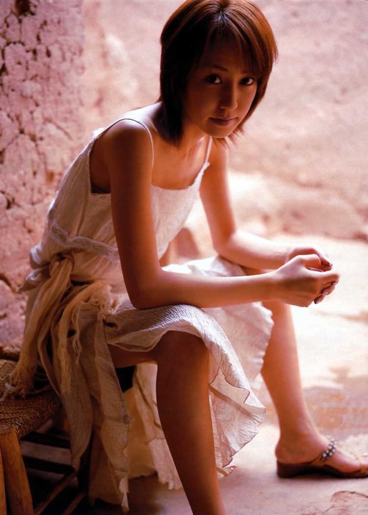 【矢田亜希子エロ画像】7年ぶりにグラビア撮影に挑んだベテラン美人女優 62