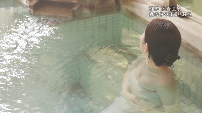 【温泉エロ画像】秘湯ロマンとかいう堂々と入浴シーンを見せてくれる番組ｗ 80