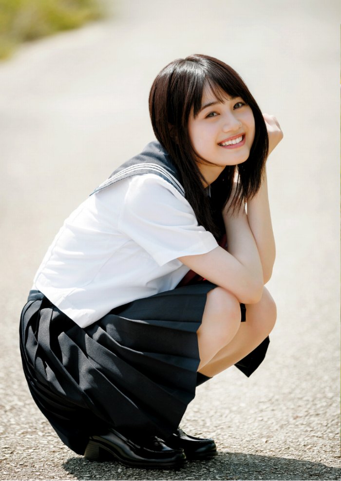 【伊藤美来グラビア画像】笑顔がステキな美少女系声優のエロカワ写真 61