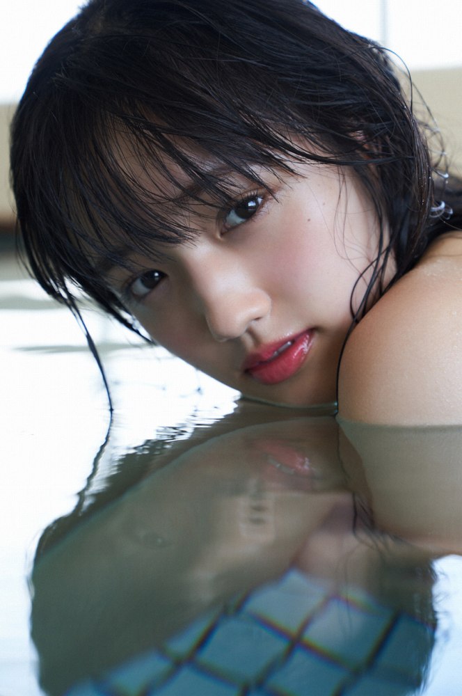 【安藤咲桜グラビア画像】釣りが出来る元アイドルのちょいエロ水着姿 60