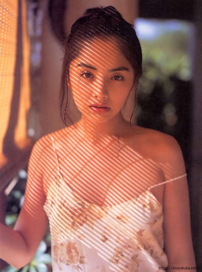 【櫻井淳子お宝画像】ベテラン女優の若い頃の可愛い水着姿やセクシーヌード画像 46