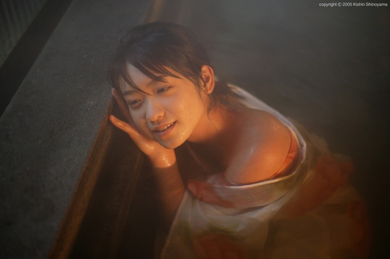 【吉高由里子濡れ場画像】怪しい雰囲気を醸し出している美人女優の艶めかしいセックスシーン 74