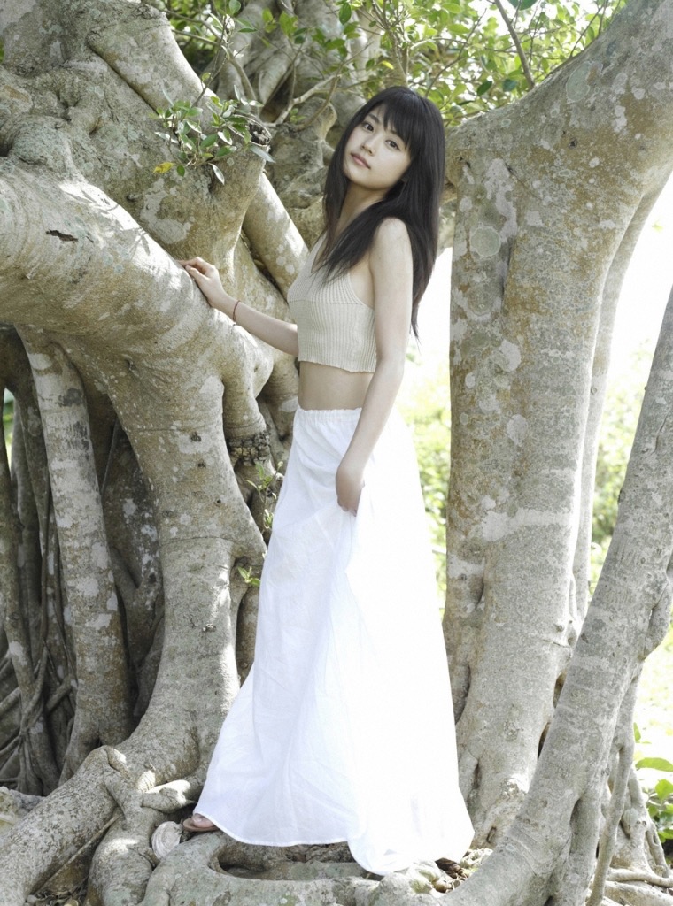 【有村架純エロ画像】NHK連ドラ「あまちゃん」出演で人気を獲得した美人女優のセクシー画像 12