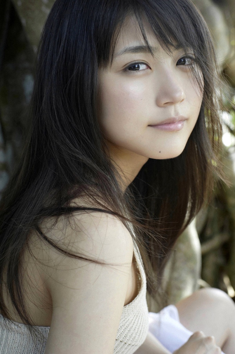 【有村架純エロ画像】NHK連ドラ「あまちゃん」出演で人気を獲得した美人女優のセクシー画像 33