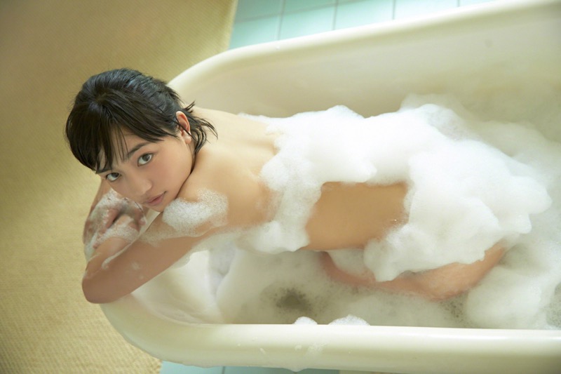 【川口春奈エロ画像】小学生で芸能界デビューした女の子がこんなにもセクシーに育ちました。 15