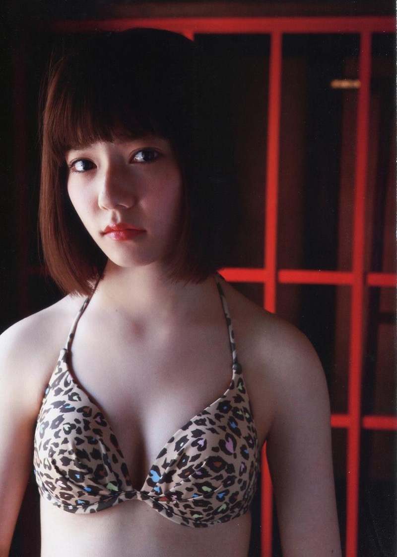 【島崎遥香グラビア画像】さらさらロングのボブヘアが似合ってエクボも可愛い元AKB48アイドル 40