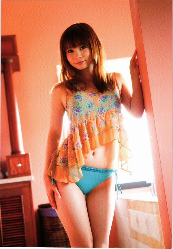 【中川翔子グラビア画像】しょこたんブログで有名になったブロガータレントのエロビキニ画像 26