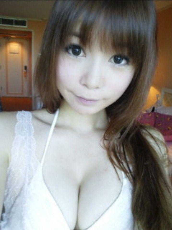 【中川翔子グラビア画像】しょこたんブログで有名になったブロガータレントのエロビキニ画像 33
