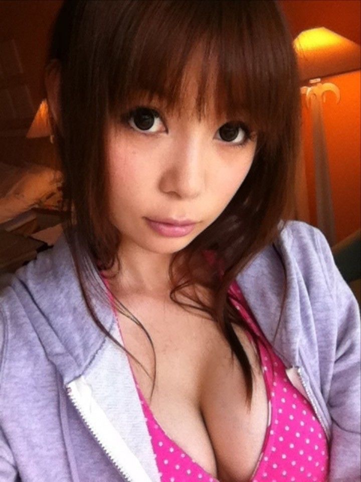 【中川翔子グラビア画像】しょこたんブログで有名になったブロガータレントのエロビキニ画像 34
