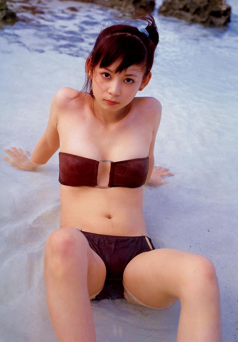 【中川翔子グラビア画像】しょこたんブログで有名になったブロガータレントのエロビキニ画像 56