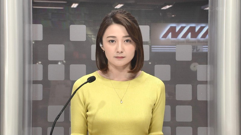 【放送事故画像】日テレ女子アナの久野静香さん太ももを見せたりヤバい表情を画面に晒してしまうｗｗｗｗ 45