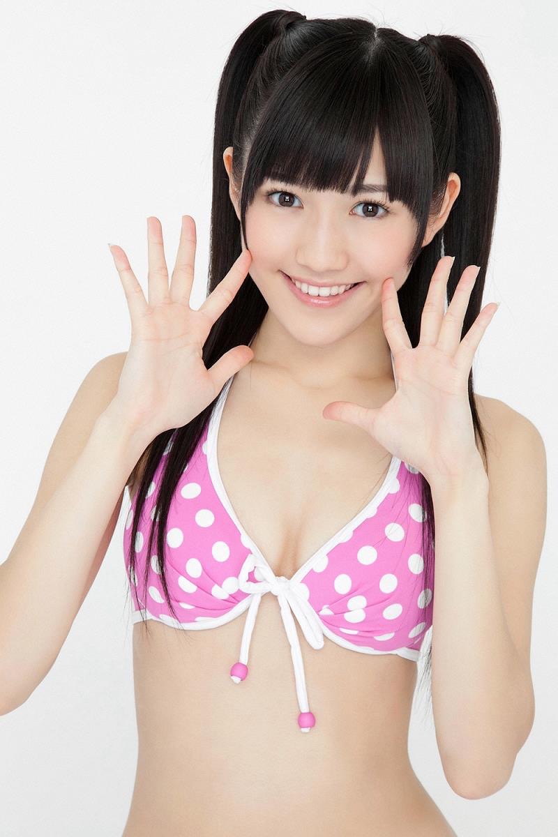 【渡辺麻友グラビア画像】笑顔が可愛いAKB48アイドルまゆゆのちょっとエッチなビキニ姿でヌキたい！ 28