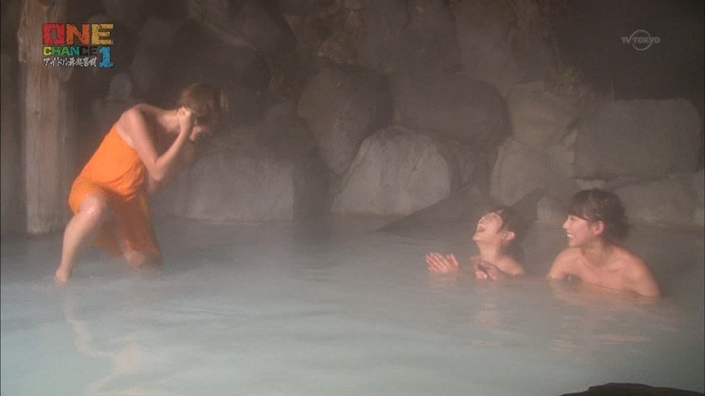 【温泉キャプ画像】テレビに映されたタレント達のセクシーな入浴シーンｗｗ 18